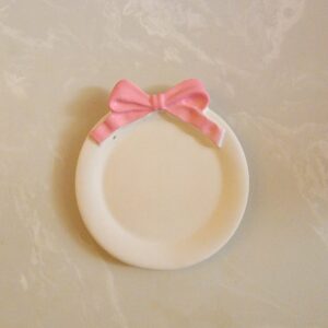 Round Bow Tray